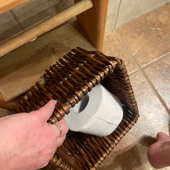 Basket - Picture 3 of 3